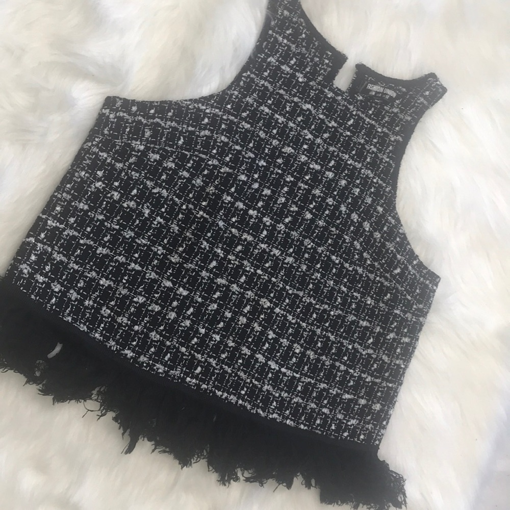 Crop top - Picture 2 of 5